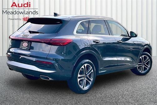 2025 Audi Q5 Premium TFSI quattro S tronic