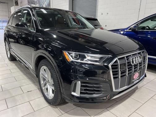 2022 Audi Q7 55 Prestige