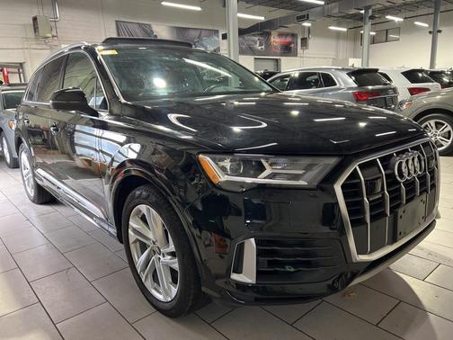 2022 Audi Q7 55 Prestige