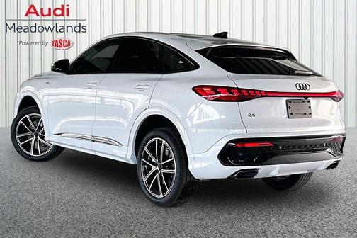 Glacier White Metallic 2026 Audi Q5 Sportback 2.0T Premium Plus