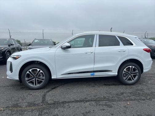 2025 Audi Q5 2.0T Premium