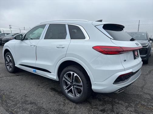 2025 Audi Q5 2.0T Premium