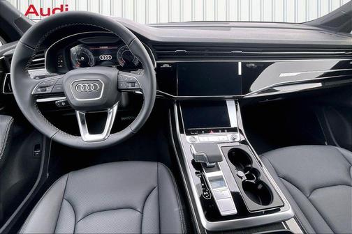 2026 Audi Q7 55 Premium Plus