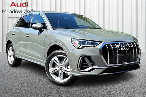 2024 Audi Q3 Premium 45 TFSI S line quattro Tiptronic