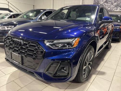 2024 Audi Q5 45 S line Premium