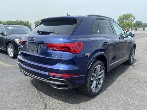 2025 Audi Q3 Premium
