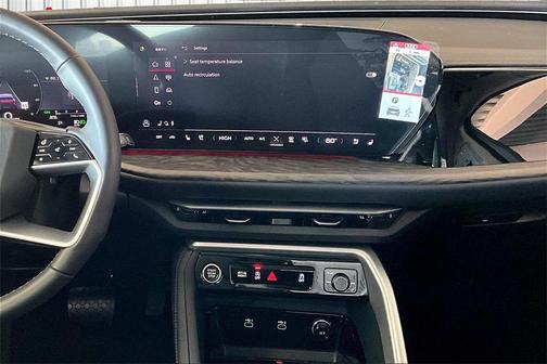 2025 Audi Q5 Premium Plus TFSI quattro S tronic