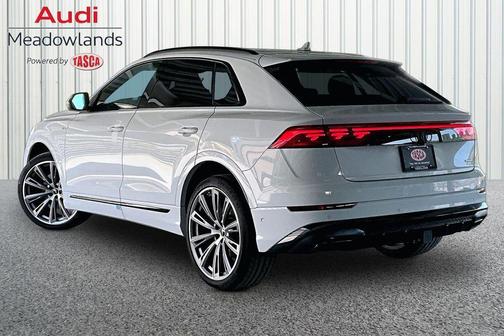 Glacier White Metallic 2026 Audi Q8 55 Prestige