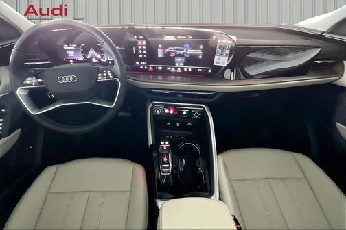 2025 Audi Q5 Premium TFSI quattro S tronic