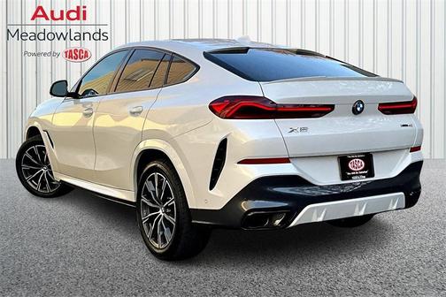 2022 BMW X6 xDrive40i