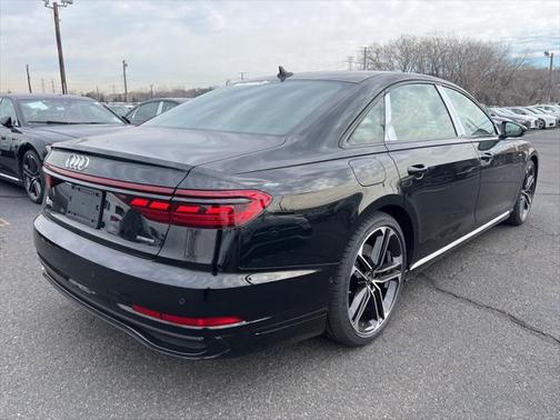 2025 Audi A8 L 55