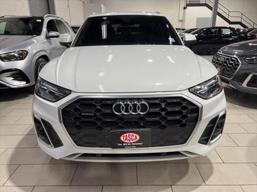 2022 Audi Q5 45 S line Premium Plus