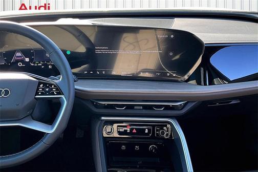 2025 Audi Q5 2.0T Premium Plus