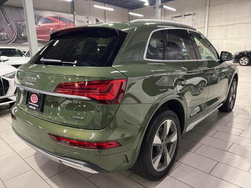 2023 Audi Q5 40 Premium Plus