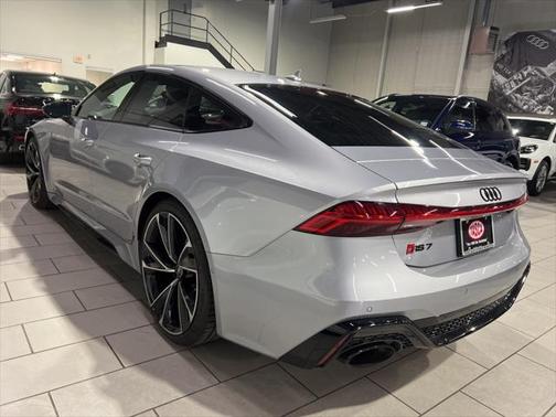 2022 Audi RS 7 4.0T