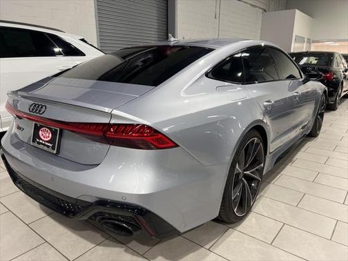 2022 Audi RS 7 4.0T