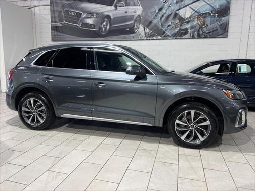 2025 Audi Q5 45 S line Premium Plus