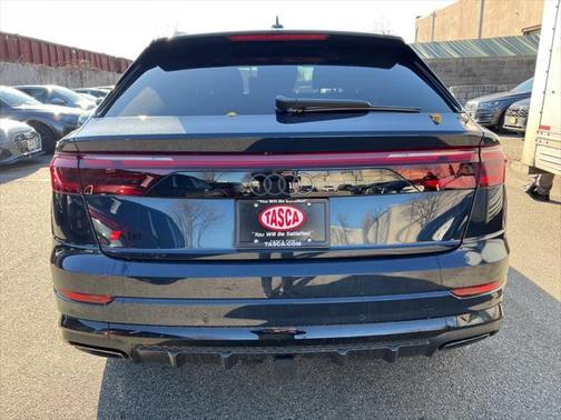 2025 Audi Q8 55 Premium Plus