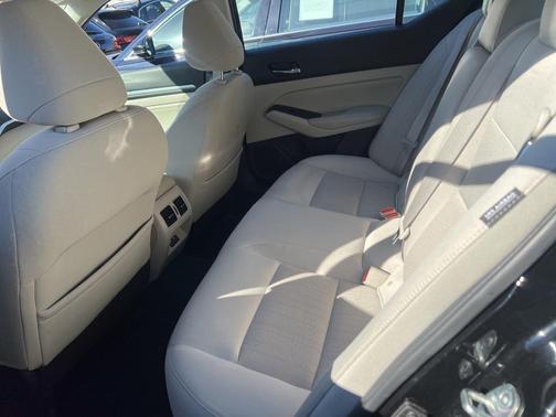 2019 Nissan Altima 2.5 SV