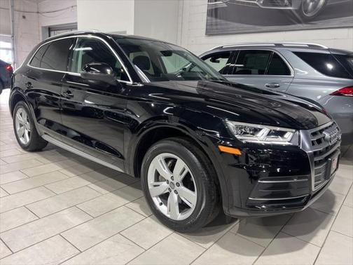 2019 Audi Q5 2.0T Premium Plus