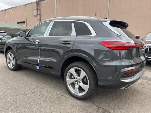 2025 Audi Q5 2.0T Premium