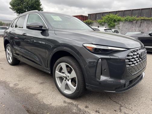 2025 Audi Q5 2.0T Premium Plus