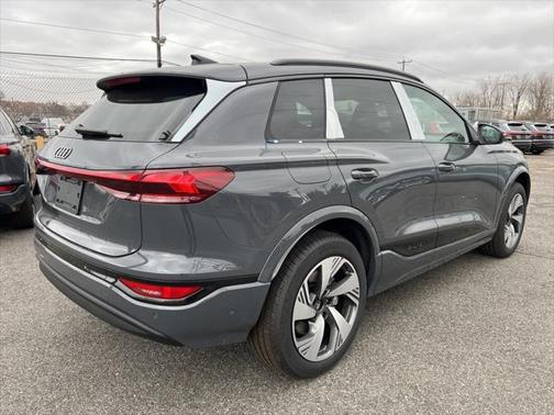 2025 Audi Q6 e-tron Premium