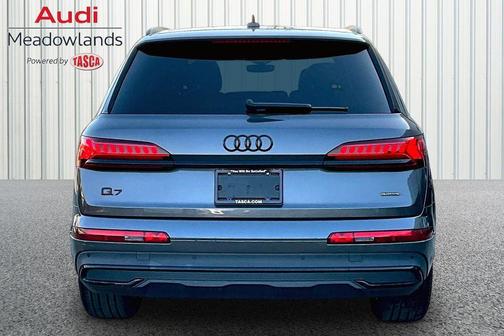Samurai Gray Metallic 2022 Audi Q7 45 Premium Plus