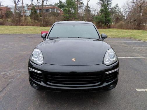Black 2016 Porsche Cayenne Cayenne S E-Hybrid