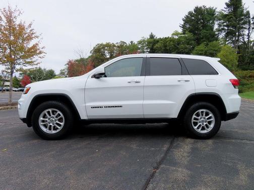 2019 Jeep Grand Cherokee Laredo