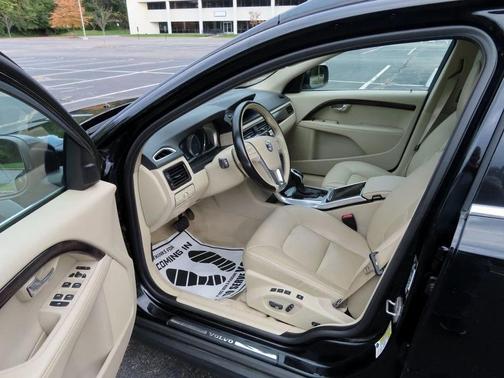 2016 Volvo XC70 T5 Premier