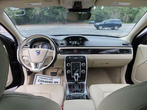 2016 Volvo XC70 T5 Premier