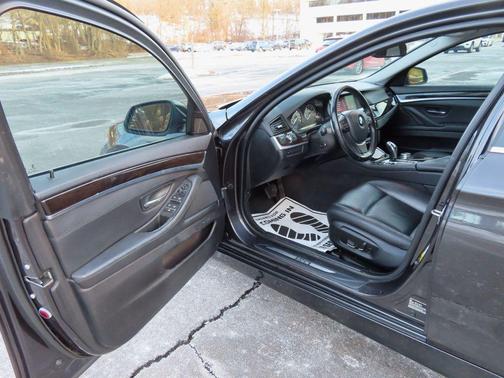 2016 BMW 535 535i xDrive