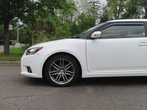 2013 Scion tC Base