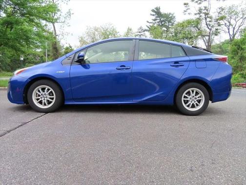 2016 Toyota Prius Two