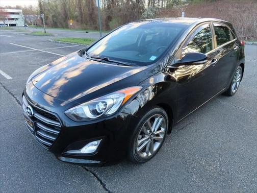 2016 Hyundai Elantra GT Base