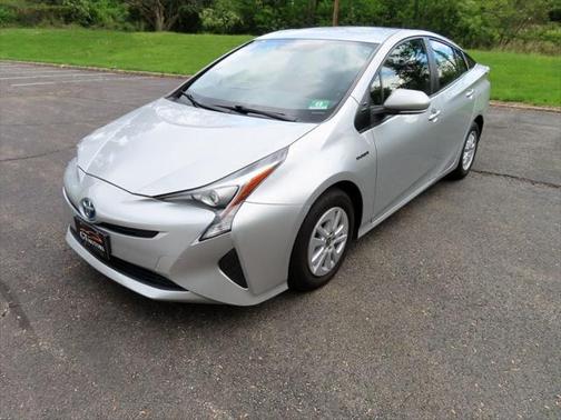 2016 Toyota Prius Two