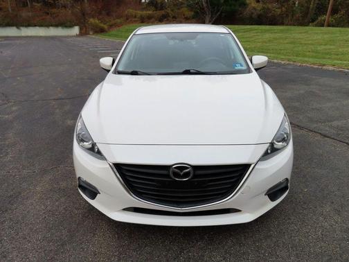 2016 Mazda Mazda3 i Sport