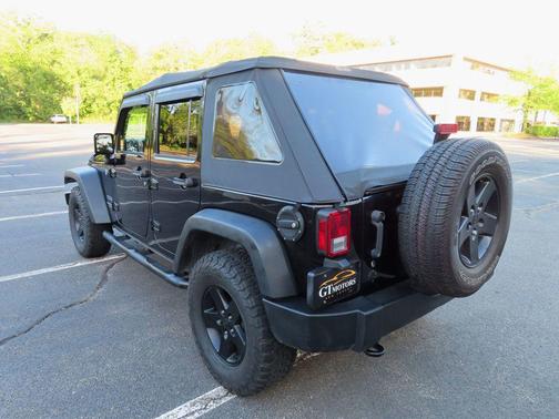 Black Clearcoat 2017 Jeep Wrangler Unlimited Sport