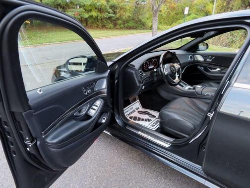 2018 Mercedes-Benz S-Class S 560 4MATIC Sedan