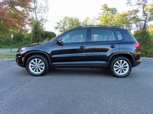 2018 Volkswagen Tiguan Limited 2.0T 4MOTION