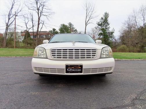 2005 Cadillac DeVille Base