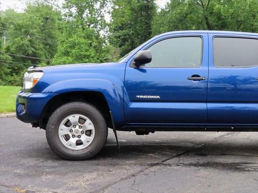 2015 Toyota Tacoma Base