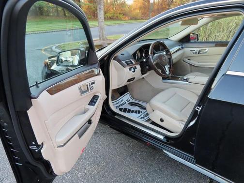 2014 Mercedes-Benz E-Class 4dr Sedan E 350 Sport 4MATIC