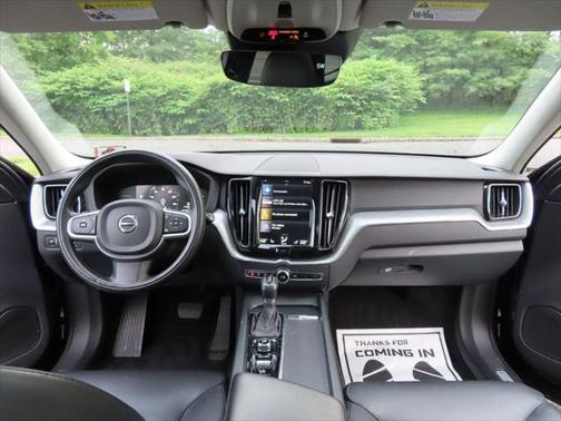 2019 Volvo XC60 T5 Momentum