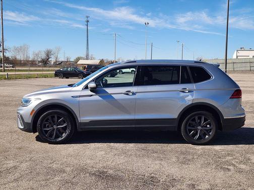 2024 Volkswagen Tiguan 2.0T SE