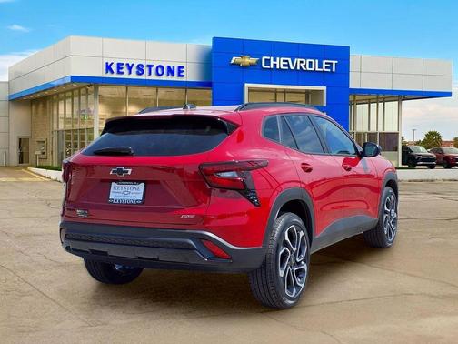 Apex Red 2026 Chevrolet Trax FWD 2RS