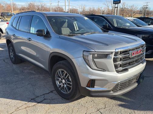 2025 GMC Acadia FWD Elevation