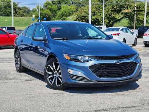 2025 Chevrolet Malibu FWD RS