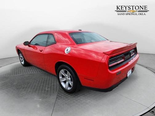 2022 Dodge Challenger SXT